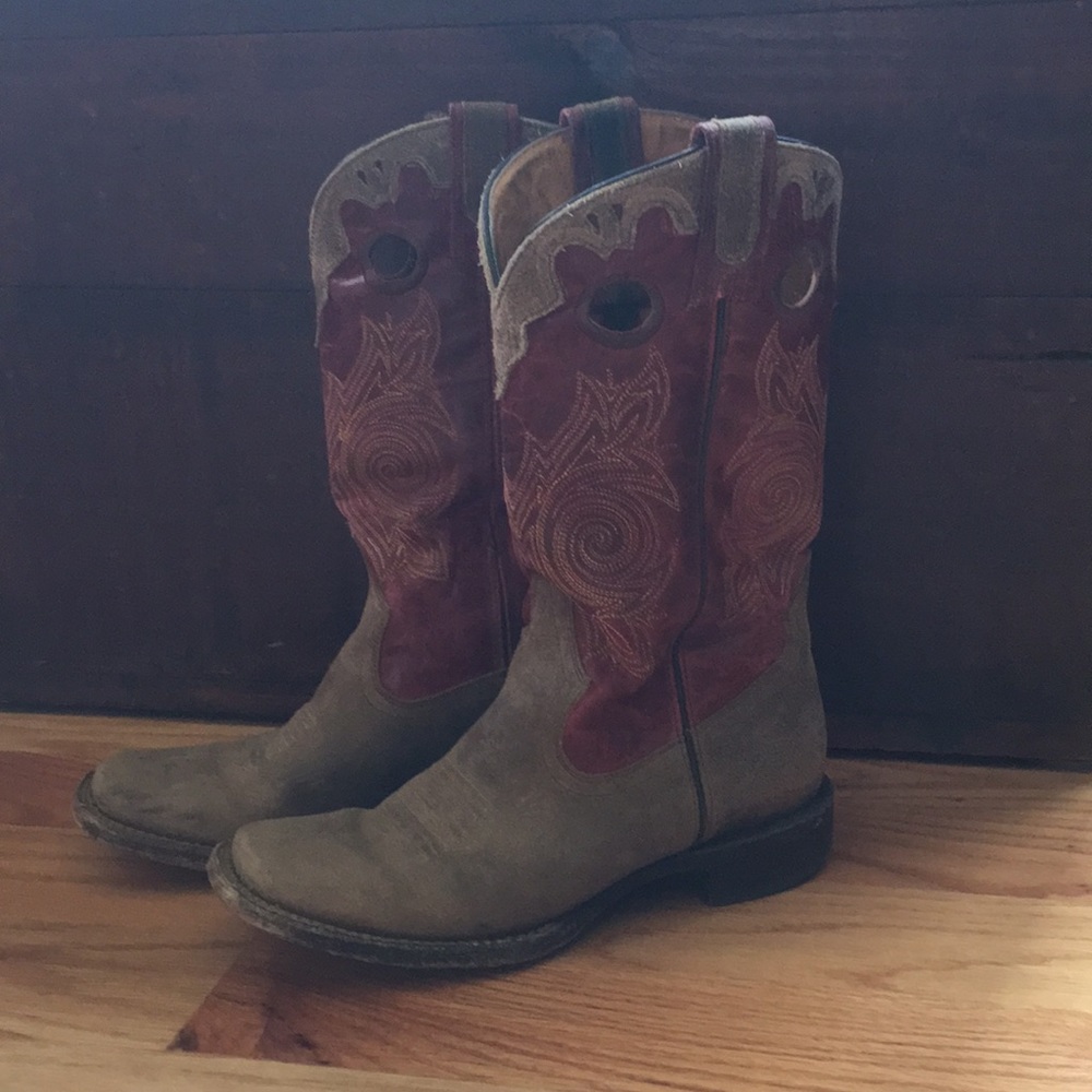 Rocky Handhewn Boot